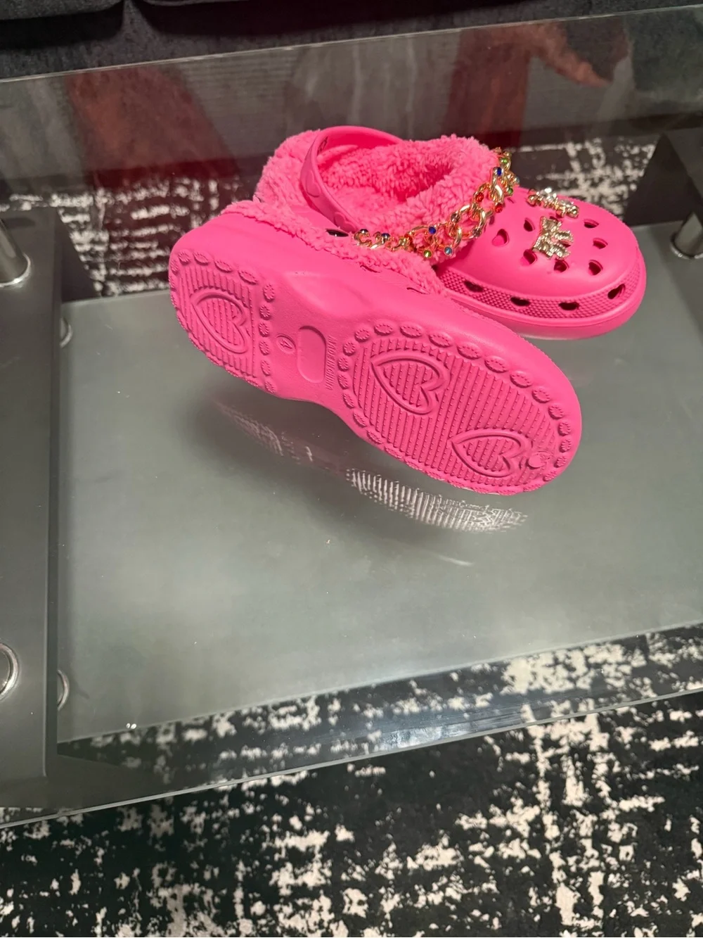Girls' Plush-Lined Hot Pink Slip-On Clog with Decorative Chain